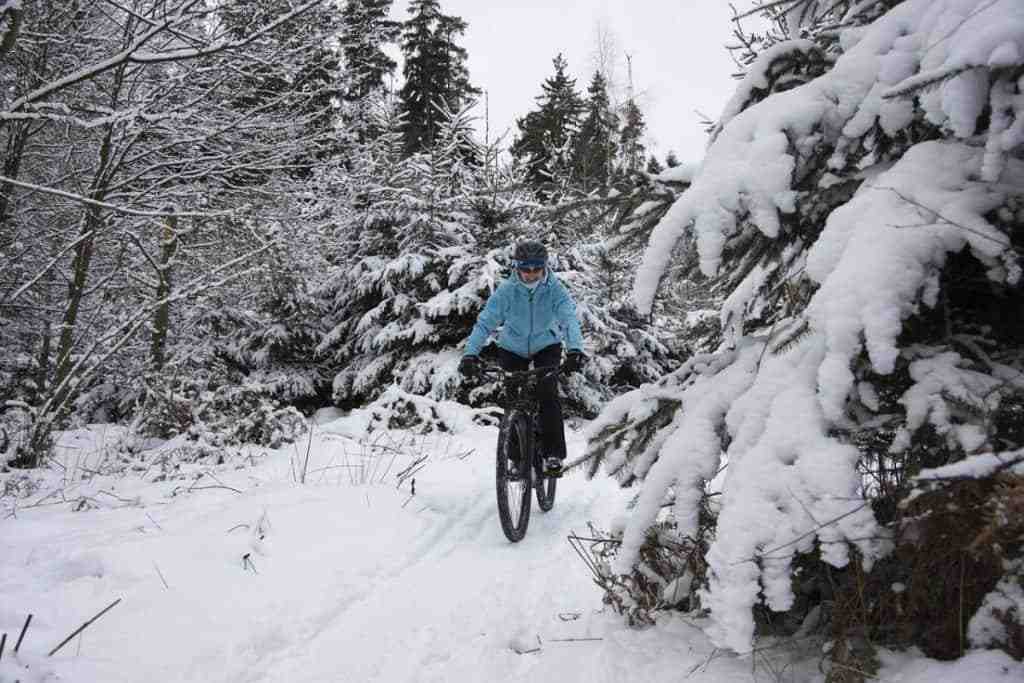 Can you ride an ebike in the snow?