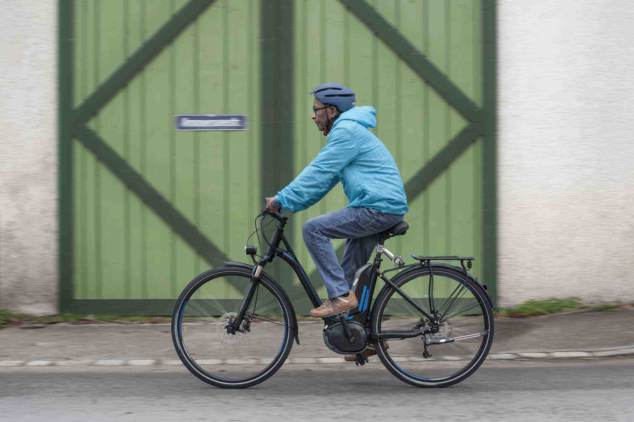 Is it hard to ride an electric bike?