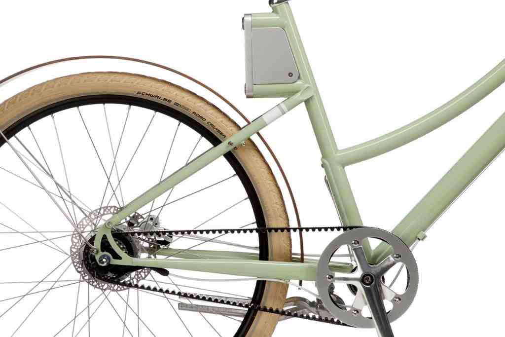 How much does it cost to replace spokes on a bike?